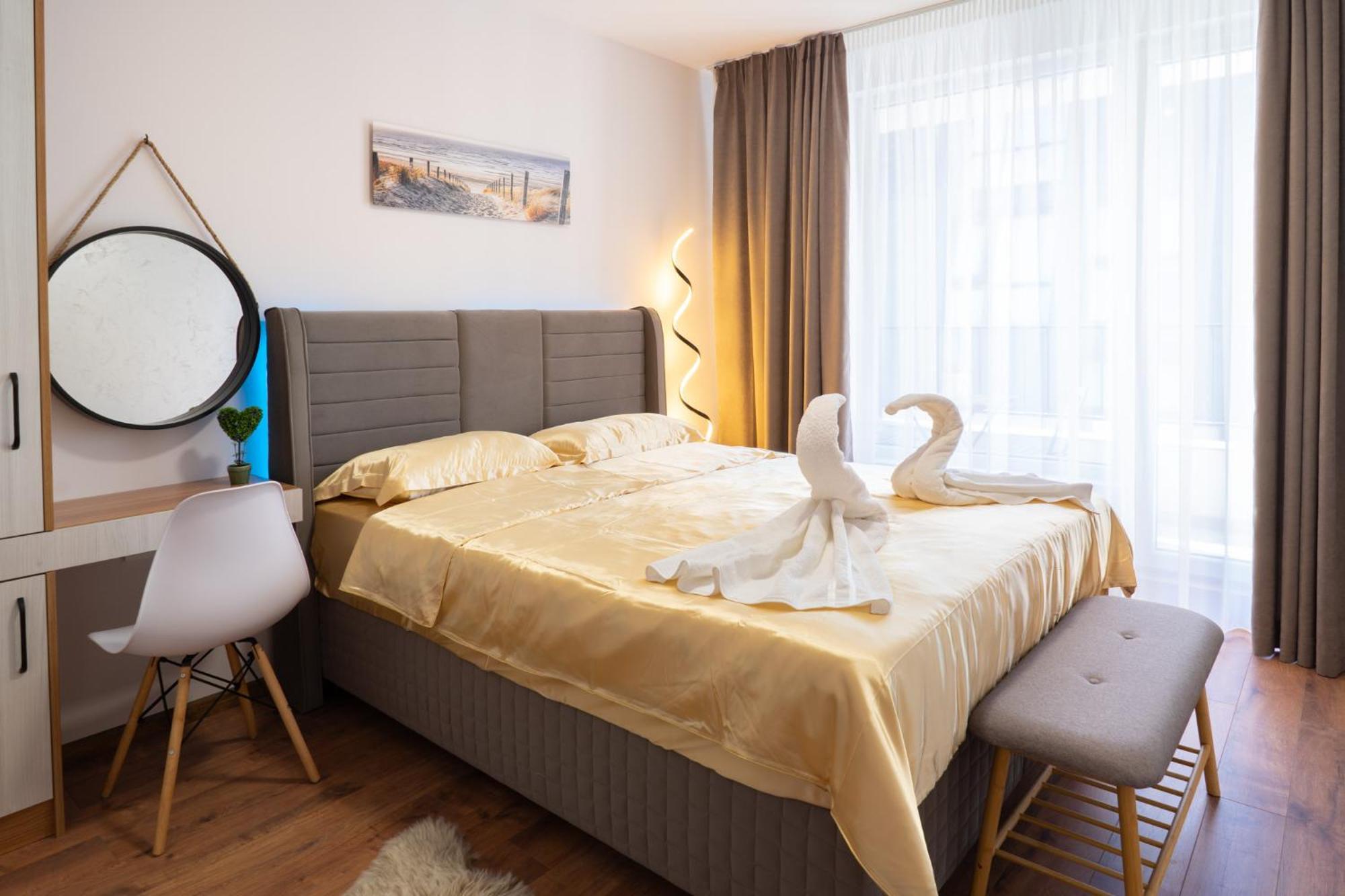 New Modern & Cozy Apartment With Free Private Parking And Ev Charging Station Varna ภายนอก รูปภาพ